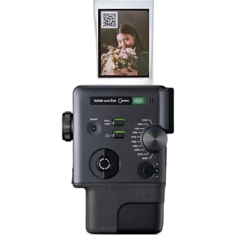 كاميرا فورية Instax Fujifilm